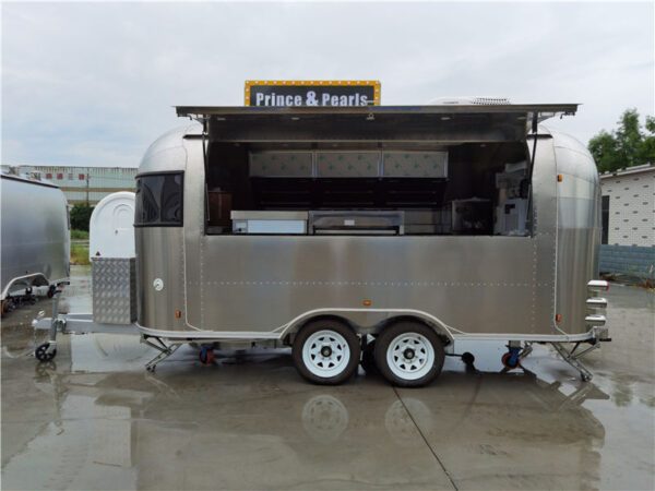 Airstream Food Trailer - Image 3